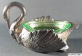 1920s-0232_6half_in-oval_mayonnaise_bowl_in_metal_swan_holder_emerald.jpg