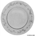 1920s-0555_7half_in_salad_plate_eng1070_lynbrook.jpg